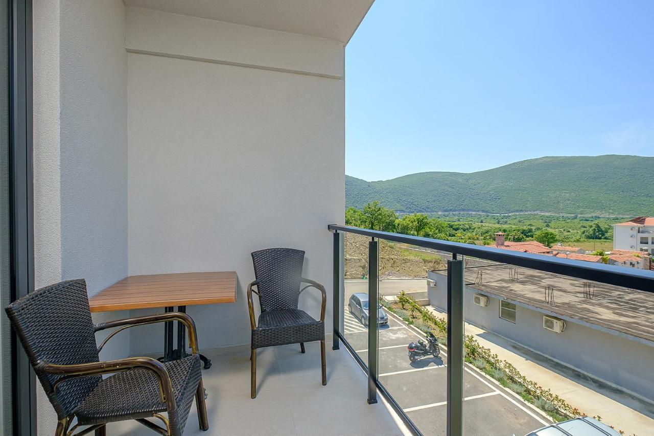 Dubrave Apartmani Budva Exterior foto